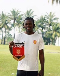 PG电子官方-中超，我们来了！新援到位热身不败，重庆铜梁龙本周六出征新赛季