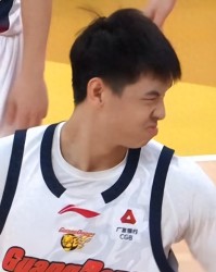 PG电子-爆冷！广东队赢球重返前三，赛后球员评分：外援满分，3人不及格