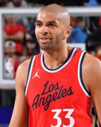 PG电子-巴图姆首发出战6分钟，投篮2中0得到1篮板，下半场轮休未打